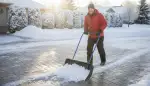 Meistern Sie den Winter: Breite, große Schneeschaufel